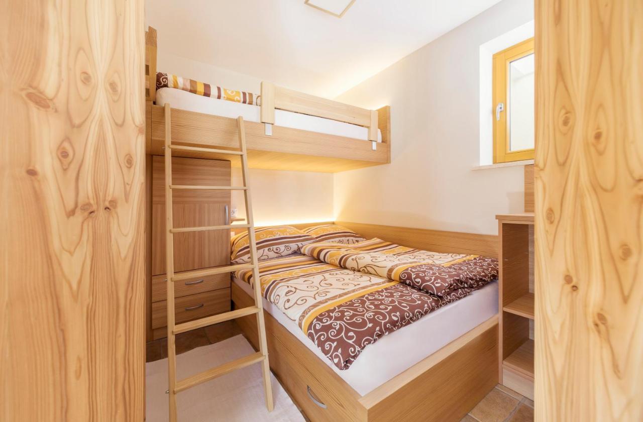 Apartment Jezerca - Krvavec Церкле на Горенскем Екстериор снимка